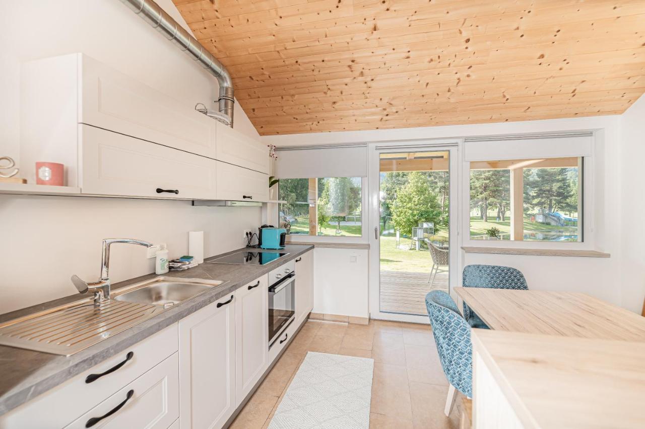 Chalets Am Badesee Lassing Lassing  Exteriér fotografie