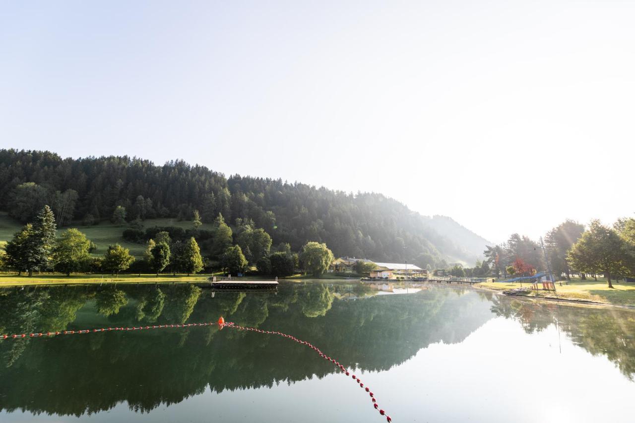 Chalets Am Badesee Lassing Lassing  Exteriér fotografie